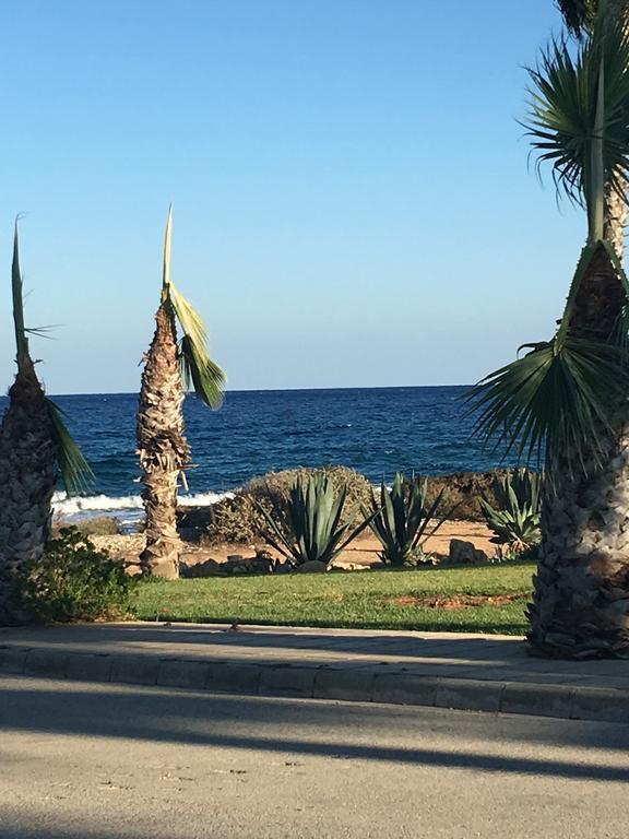 Riverland beach villa Protaras Exteriör bild